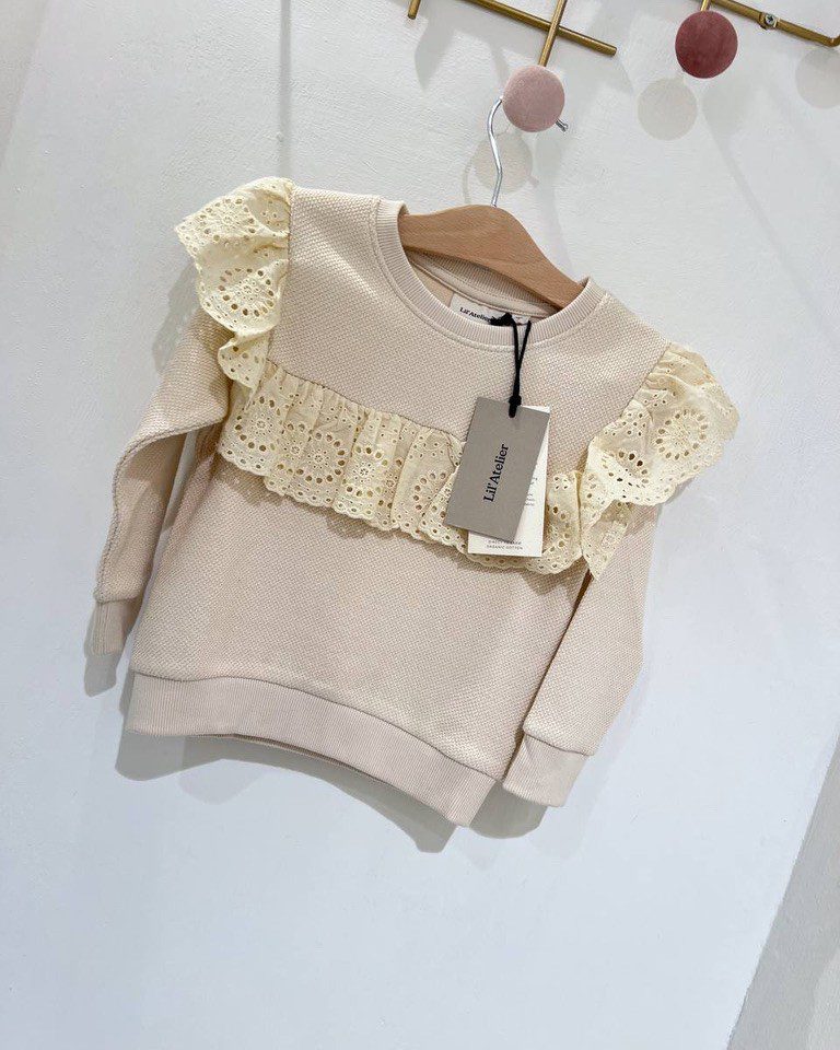 Felpa burro con pizzo san gallo Lil' Atelier Shop Online Felpa burro con pizzo san gallo Lil' Atelier