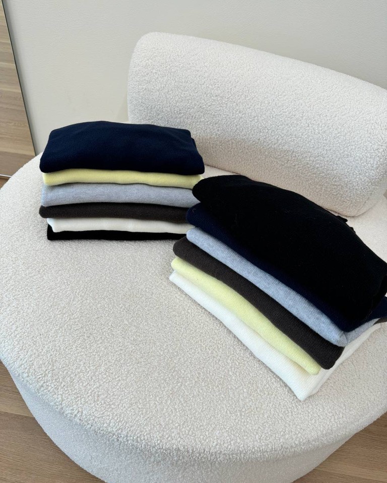 Maglia over collo alto burro HaveOne Shop Online Maglia over collo alto burro HaveOne