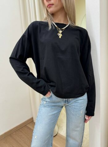 Shop Online Maglia over scatoletta nera HaveOne