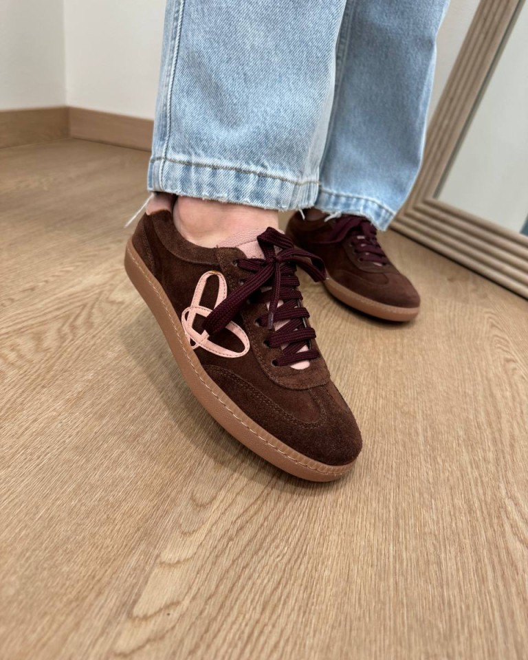 Sneakers in camoscio moro e rosa Ovyè Shop Online Sneakers in camoscio moro e rosa Ovyè