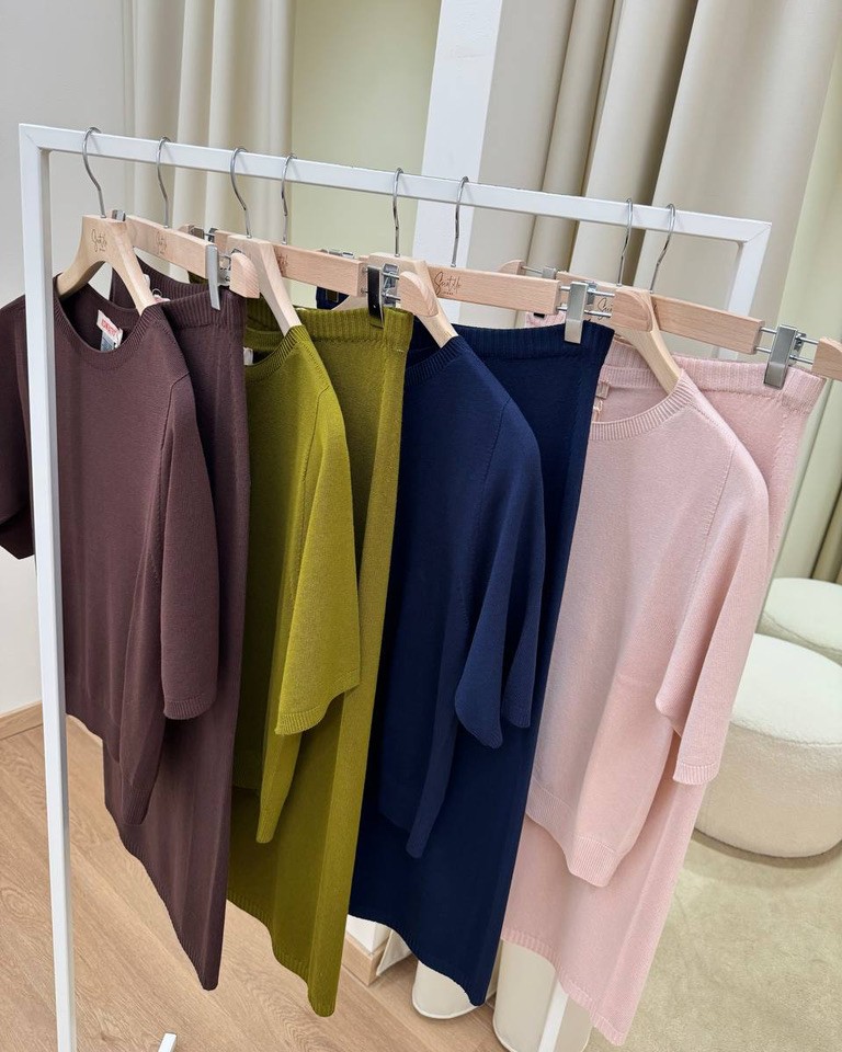 Maglia girocollo manica corta cioccolato Kontatto Shop Online Maglia girocollo manica corta cioccolato Kontatto