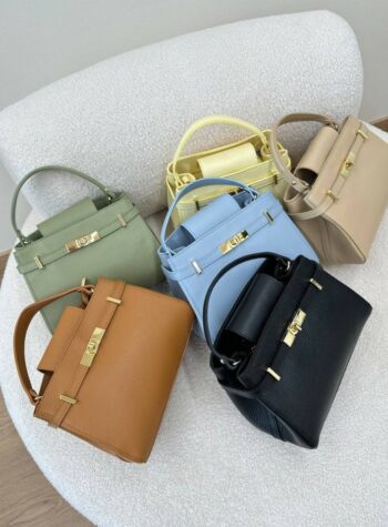 Borsa mini cartella cuoio con fibbia Shop Online Borsa mini cartella cuoio con fibbia