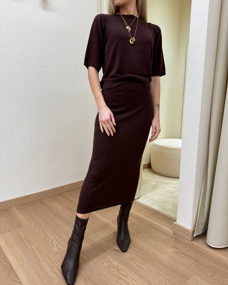 Maglia girocollo manica corta cioccolato Kontatto Shop Online Maglia girocollo manica corta cioccolato Kontatto