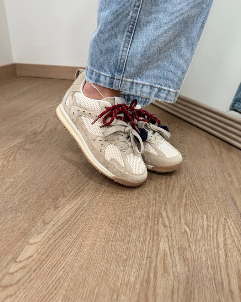 Sneakers beige pompon Ovyè Shop Online Sneakers beige pompon Ovyè