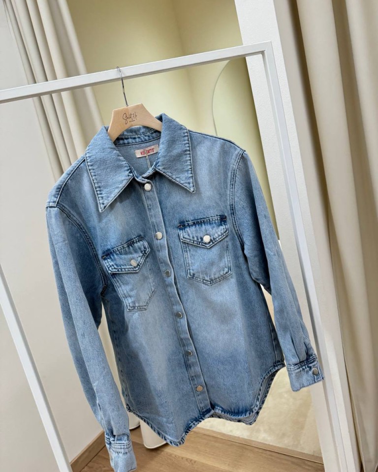 Camicia over in denim chiaro Kontatto Shop Online Camicia over in denim chiaro Kontatto