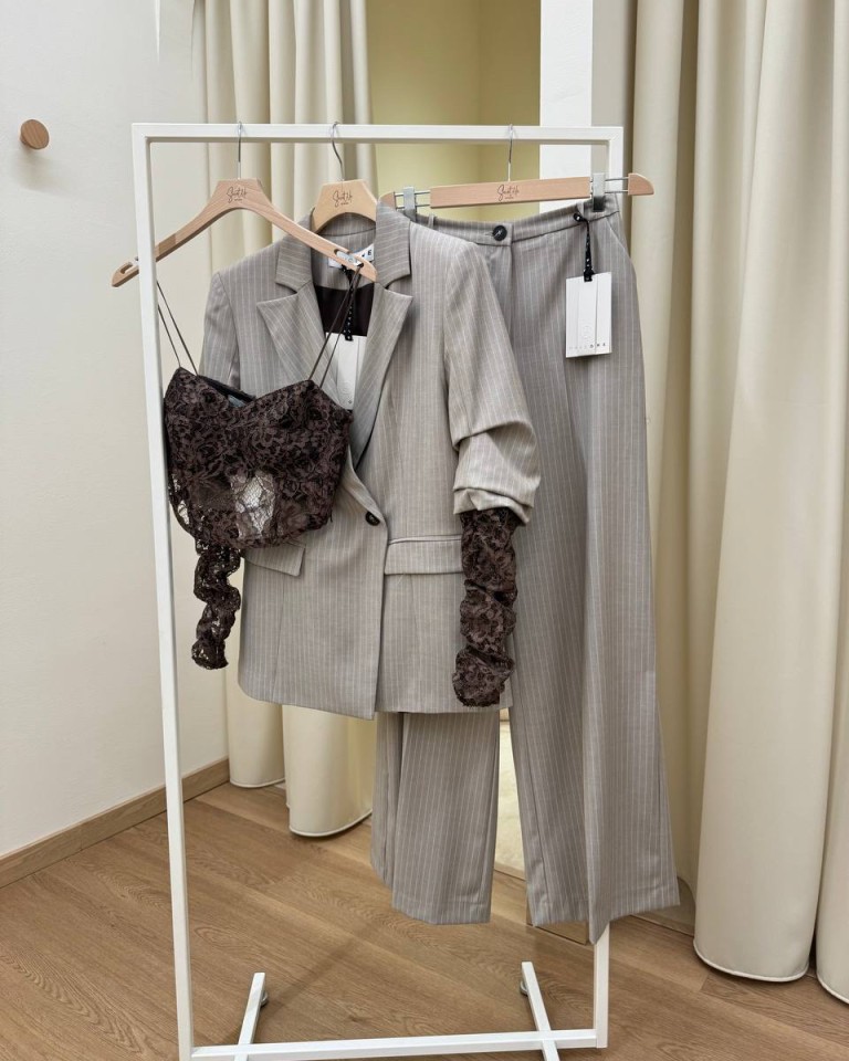 Pantalone palazzo gessato tortora HaveOne Shop Online Pantalone palazzo gessato tortora HaveOne