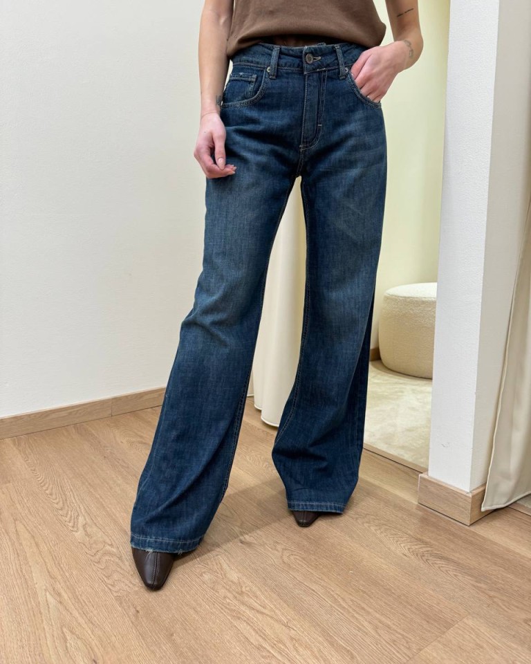 Jeans blu scuro rotture Souvenir Shop Online Jeans blu scuro rotture Souvenir