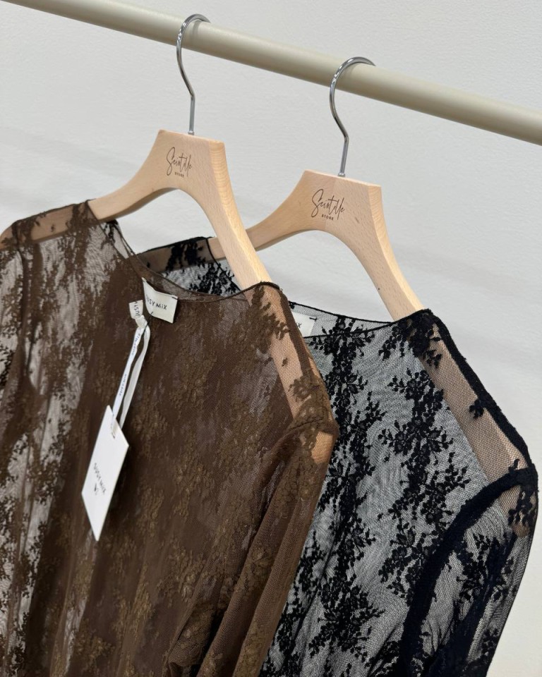 Maglia in pizzo nera Susy Mix Shop Online Maglia in pizzo nera Susy Mix