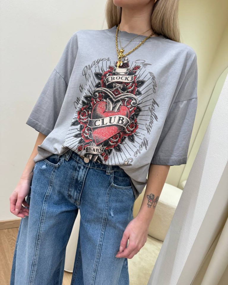 T-shirt oversize grigia stampa cuore HaveOne Shop Online T-shirt oversize grigia stampa cuore HaveOne