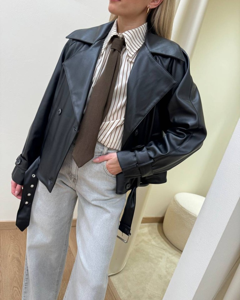 Trench corto ecopelle nero HaveOne Shop Online Trench corto ecopelle nero HaveOne