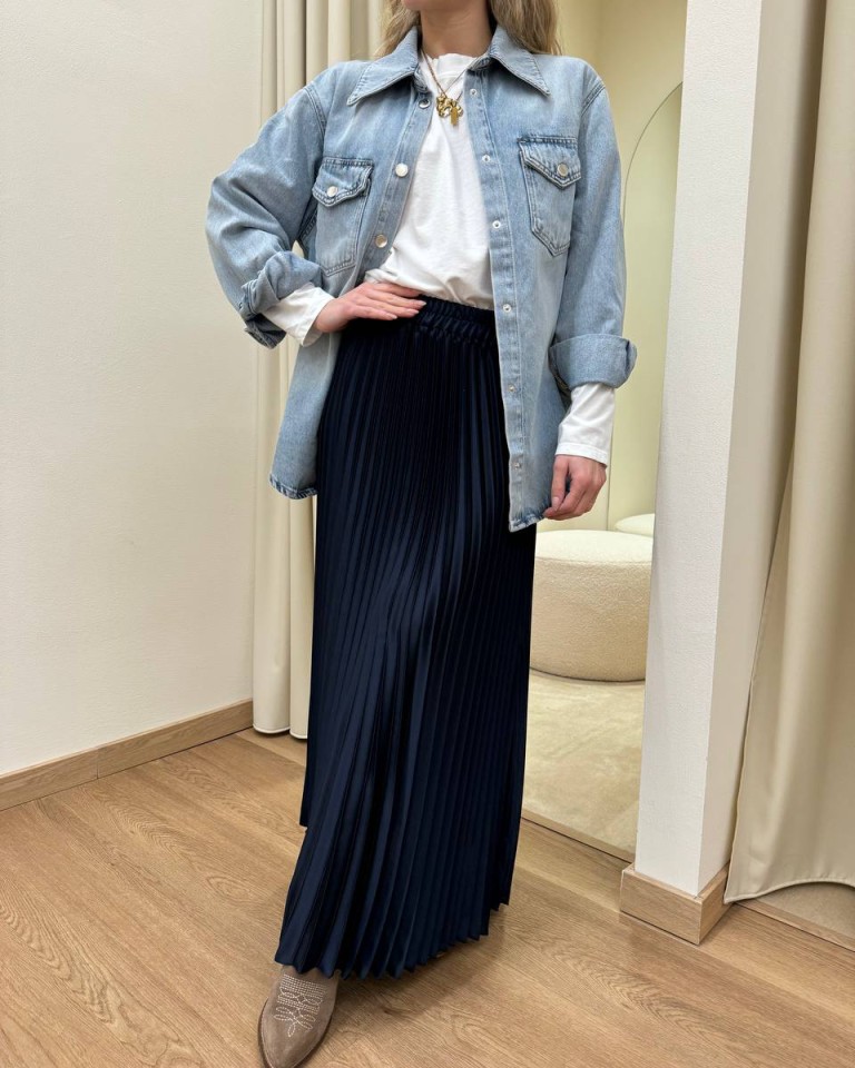 Camicia over in denim chiaro Kontatto Shop Online Camicia over in denim chiaro Kontatto