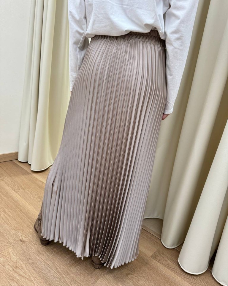 Gonna plisse spacchi raso tortora Kontatto Shop Online Gonna plisse spacchi raso tortora Kontatto