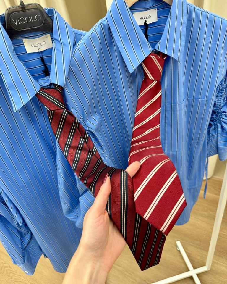 Camicia celeste nastri e cravatta Vicolo Shop Online Camicia celeste nastri e cravatta Vicolo