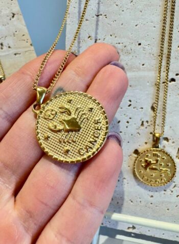 Shop Online Collana Cancer dorata Club Manhattan