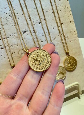 Shop Online Collana Sagittarius dorata Club Manhattan