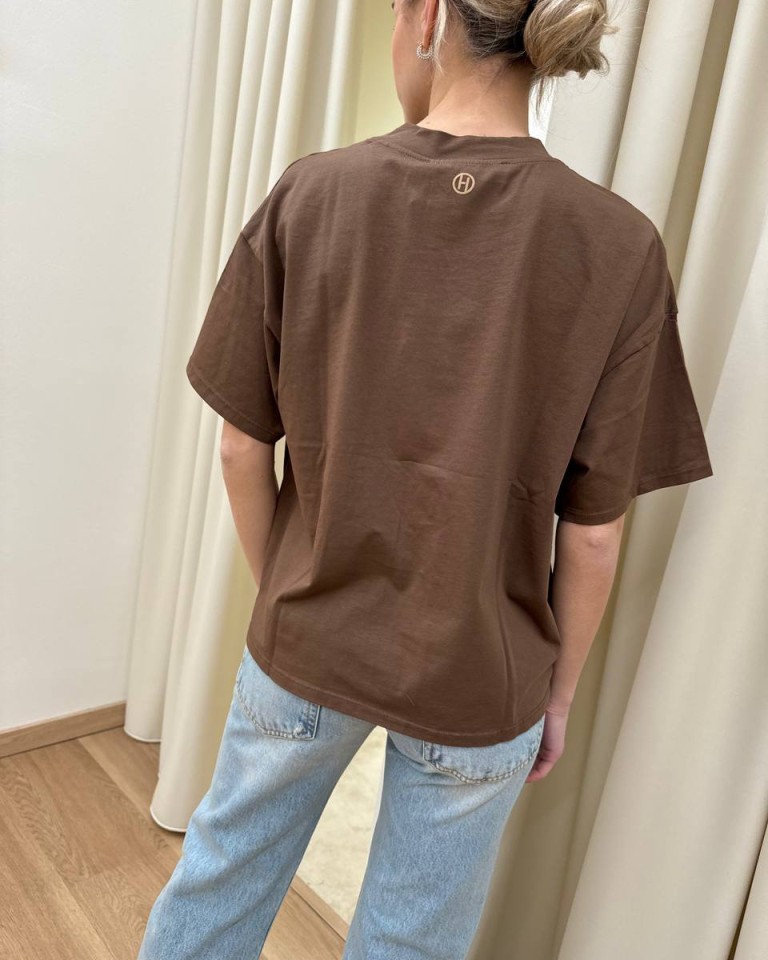 T-shirt over scatoletta cioccolato HaveOne Shop Online T-shirt over scatoletta cioccolato HaveOne