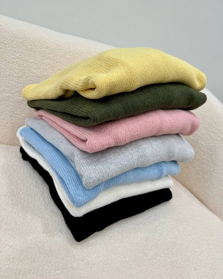 Maglione basic girocollo celeste Vicolo Shop Online Maglione basic girocollo celeste Vicolo