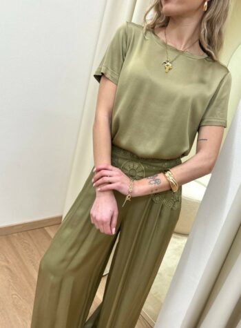 Shop Online T-shirt in raso di viscosa olio HaveOne