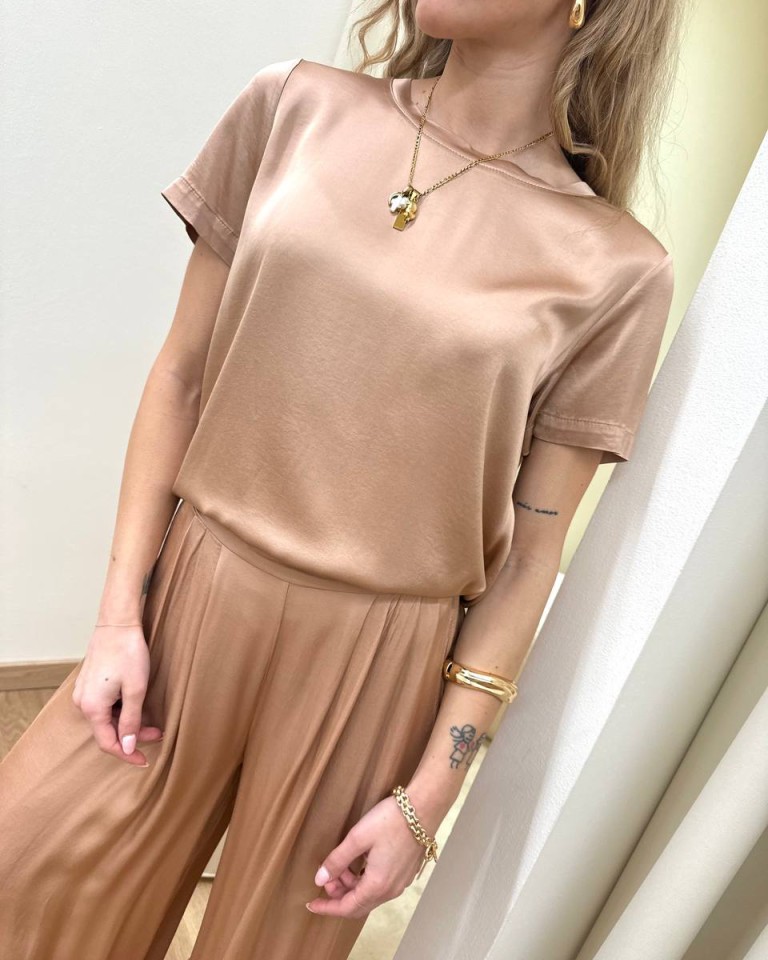 T-shirt in raso di viscosa rosa cipria HaveOne Shop Online T-shirt in raso di viscosa rosa cipria HaveOne