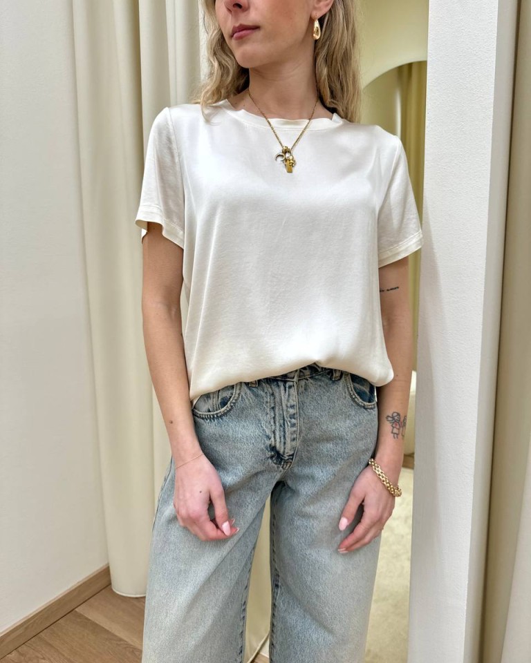 T-shirt in raso di viscosa panna HaveOne Shop Online T-shirt in raso di viscosa panna HaveOne