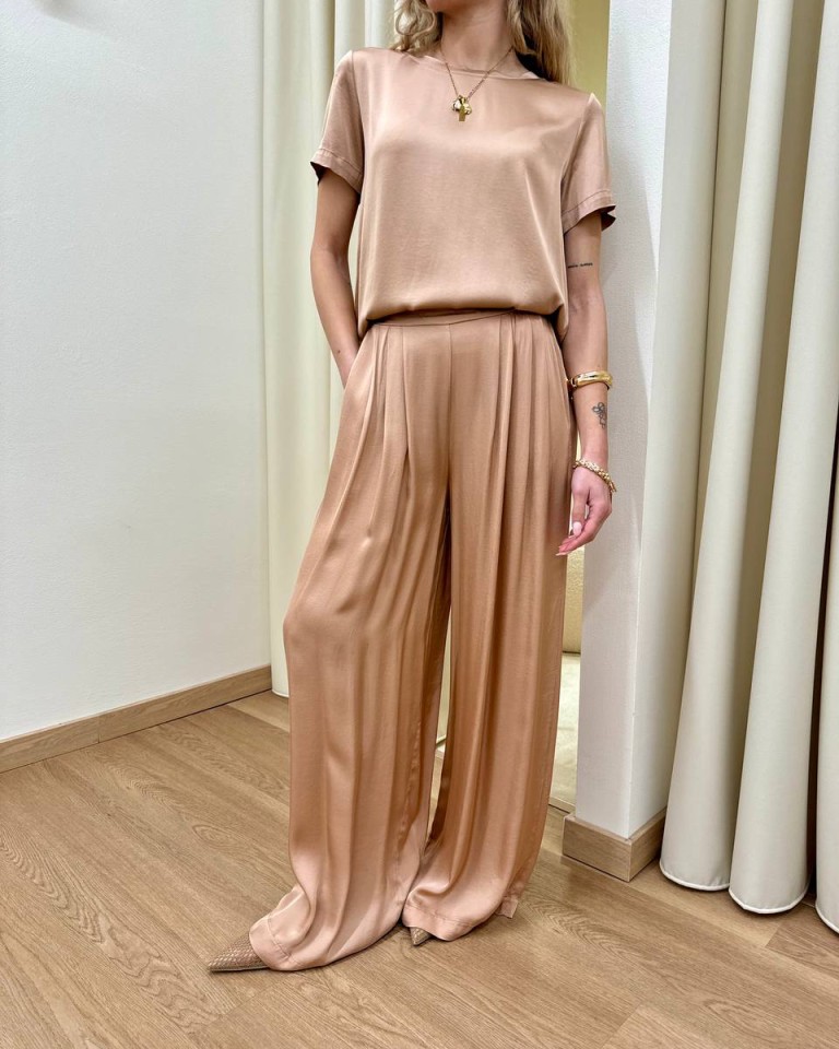 T-shirt in raso di viscosa rosa cipria HaveOne Shop Online T-shirt in raso di viscosa rosa cipria HaveOne