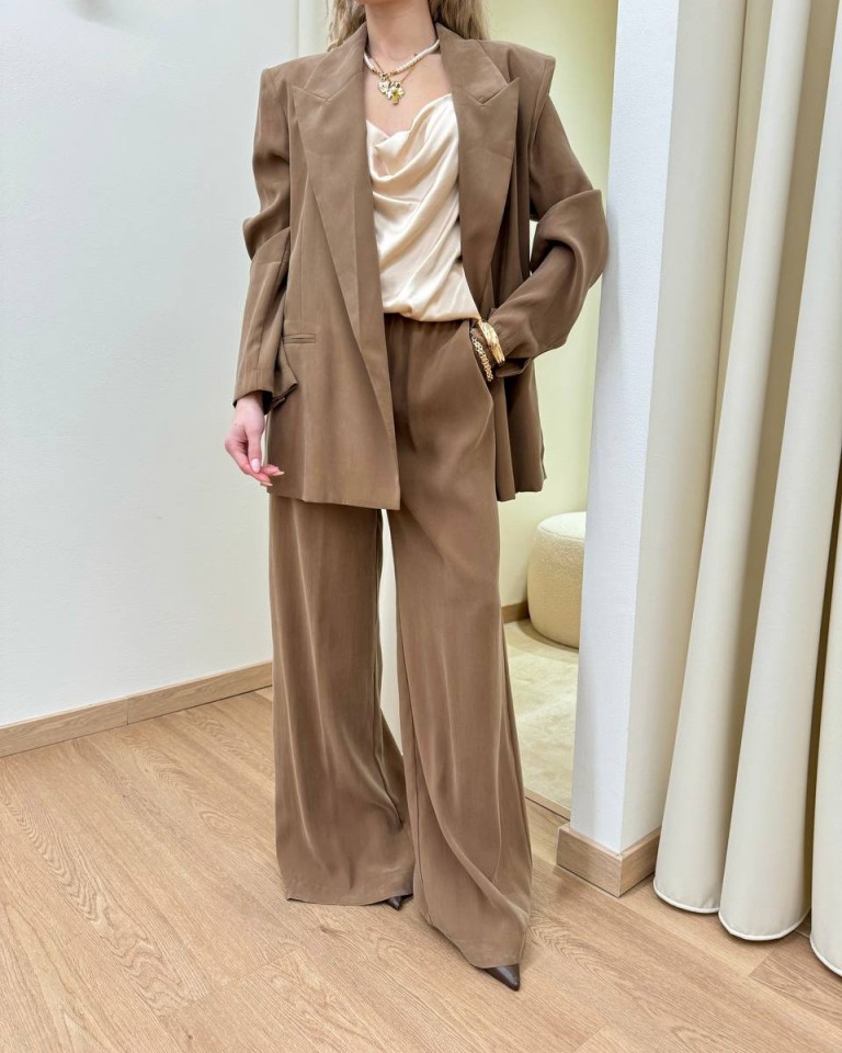 Giacca fluida tabacco cintura Souvenir Shop Online Giacca fluida tabacco cintura Souvenir