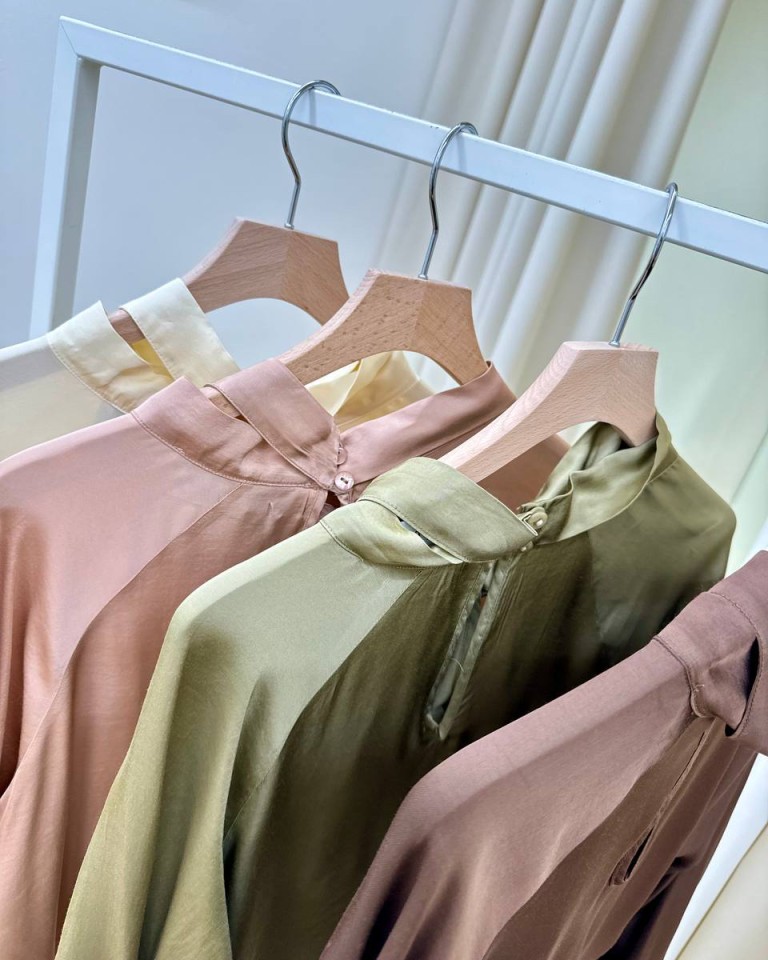 Blusa collo incrociato olio in viscosa HaveOne Shop Online Blusa collo incrociato olio in viscosa HaveOne