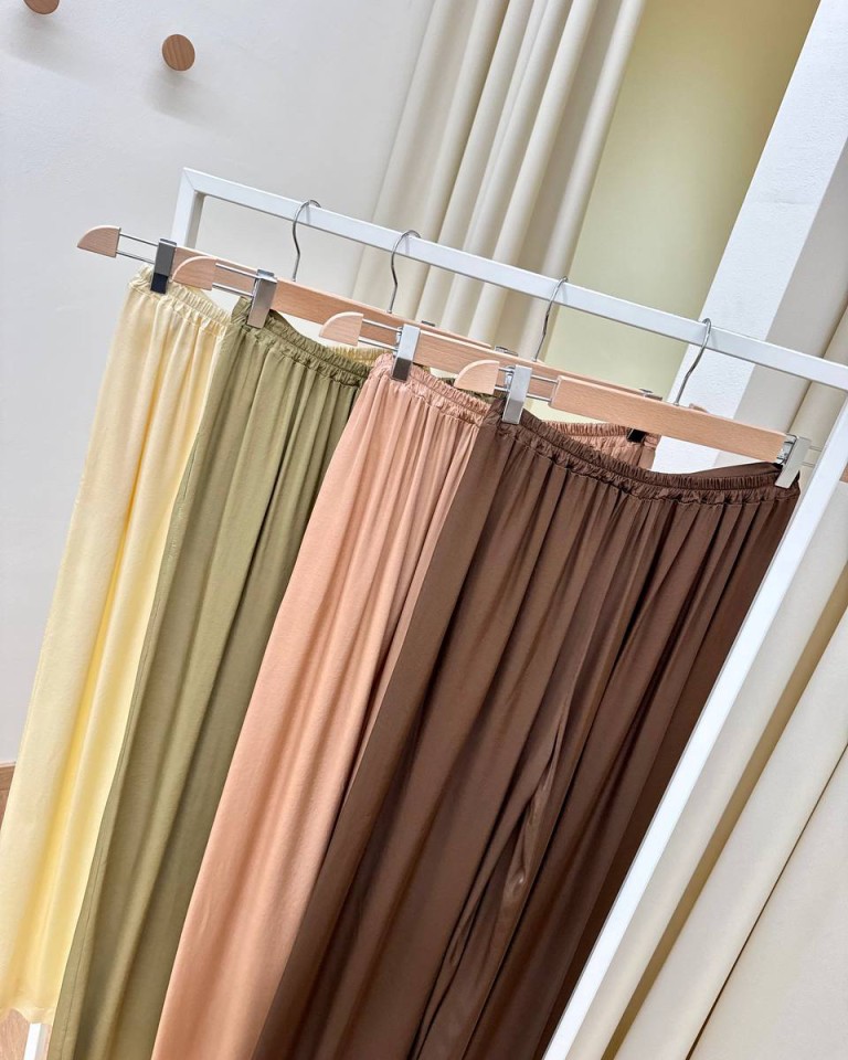 Pantalone fluido viscosa olio HaveOne Shop Online Pantalone fluido viscosa olio HaveOne