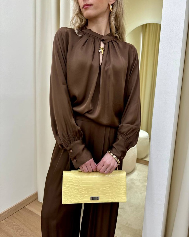 Blusa collo incrociato moro in viscosa HaveOne Shop Online Blusa collo incrociato moro in viscosa HaveOne