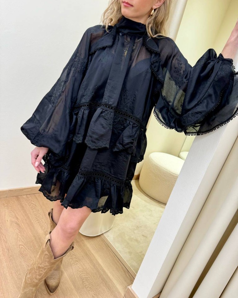 Vestito balze ricami nero Souvenir Shop Online Vestito balze ricami nero Souvenir