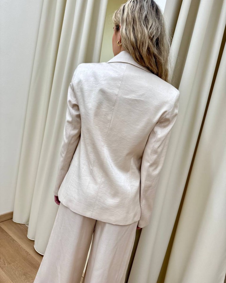 Giacca tessuto semilucido avorio HaveOne Shop Online Giacca tessuto semilucido avorio HaveOne