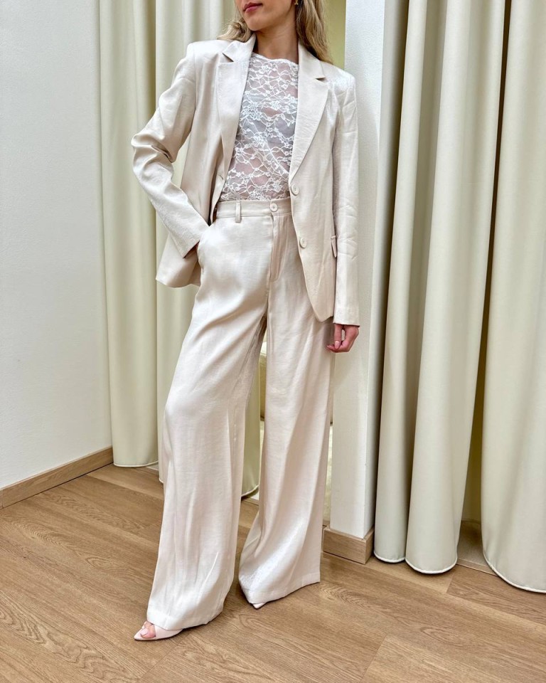 Giacca tessuto semilucido avorio HaveOne Shop Online Giacca tessuto semilucido avorio HaveOne