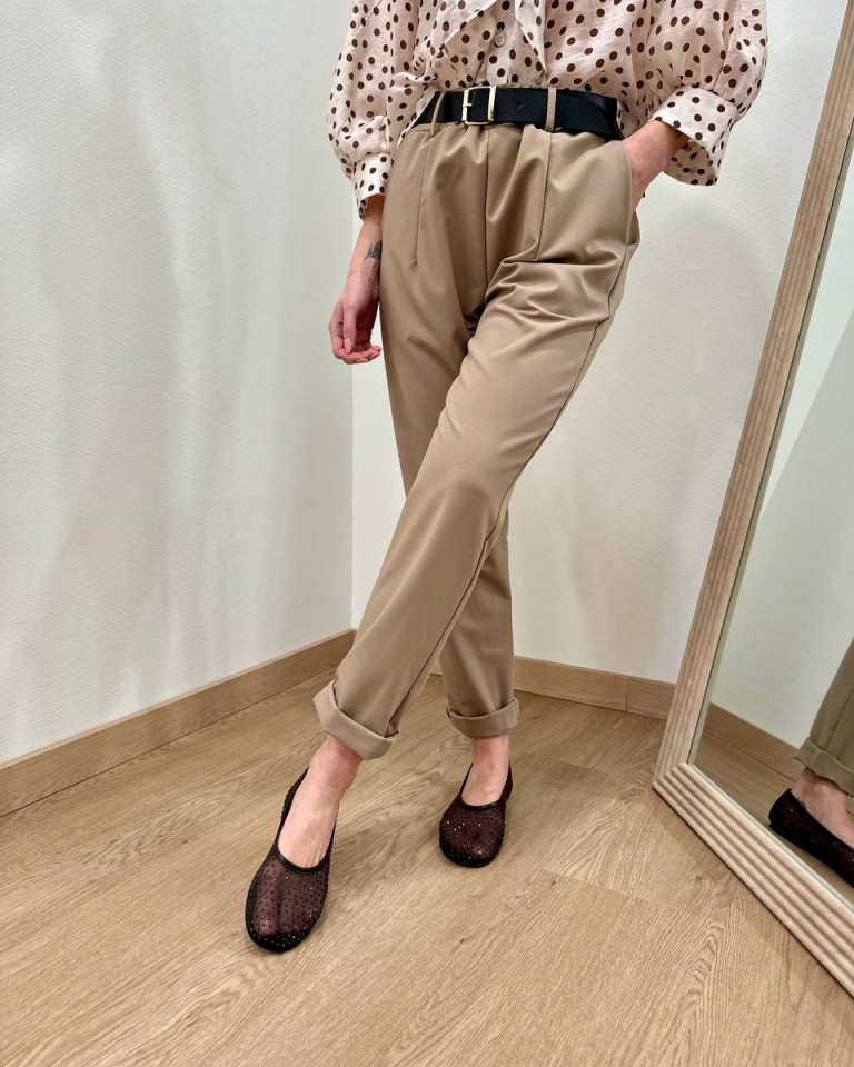 Pantalone sigaretta cintura beige Susy Mix Shop Online Pantalone sigaretta cintura beige Susy Mix