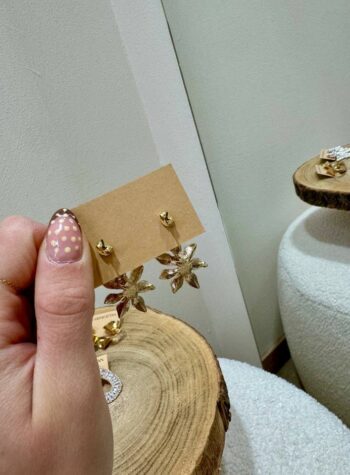 Shop Online Orecchino Lily dorato Club Manhattan