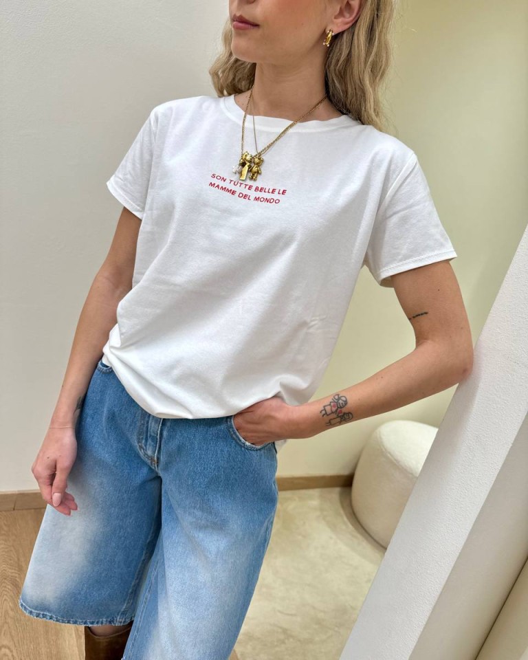 T-shirt regular bianca stampa "son tutte belle le mamme.." Vicolo Shop Online T-shirt regular bianca stampa "son tutte belle le mamme.." Vicolo