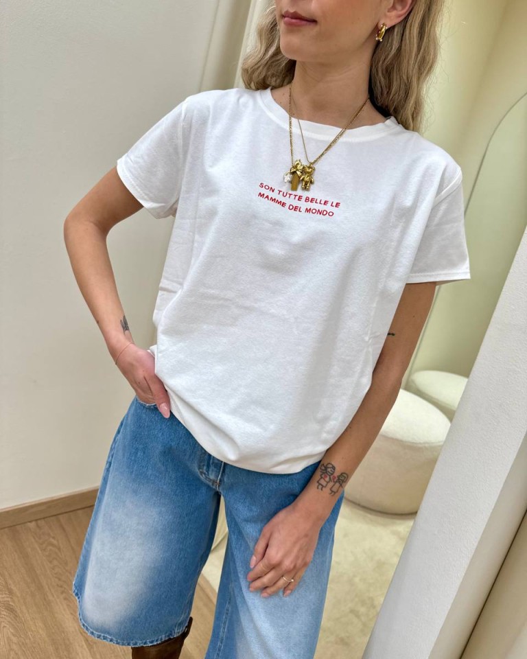 T-shirt regular bianca stampa "son tutte belle le mamme.." Vicolo Shop Online T-shirt regular bianca stampa "son tutte belle le mamme.." Vicolo