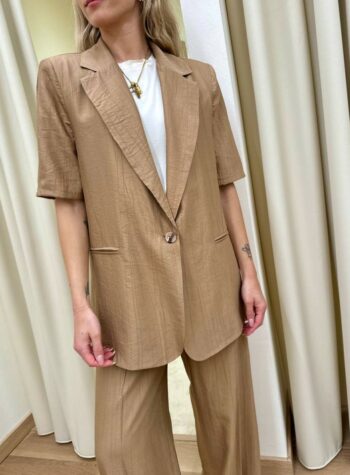 Shop Online Giacca effetto stropicciato cammello HaveOne