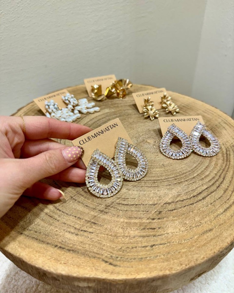 Orecchino Sophia dorato Club Manhattan Shop Online Orecchino Sophia dorato Club Manhattan