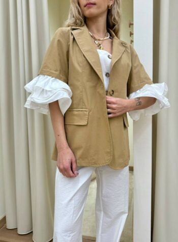 Shop Online Giacca cammello maniche gale bianche SusyMix
