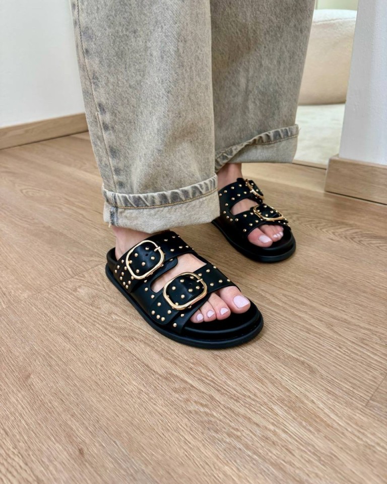 Sandalo nappa nero con borchie oro Ovyè Shop Online Sandalo nappa nero con borchie oro Ovyè