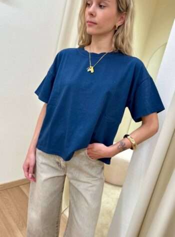 Shop Online T-shirt over scatoletta blu HaveOne