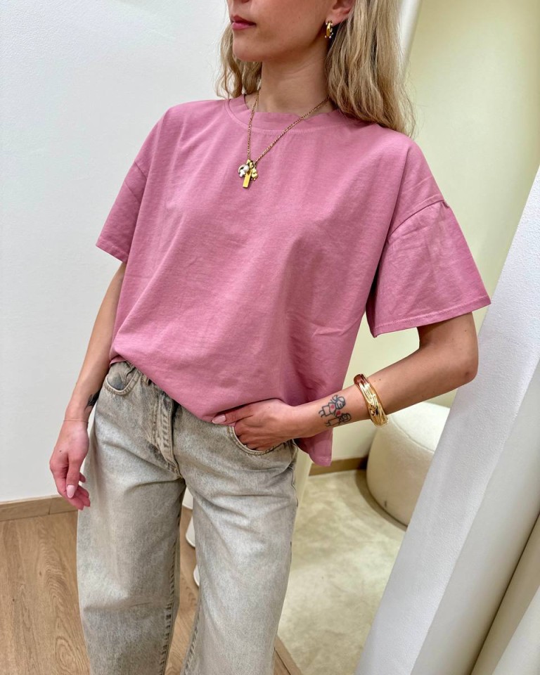 T-shirt over scatoletta cipolla HaveOne Shop Online T-shirt over scatoletta cipolla HaveOne