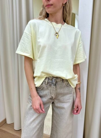 Shop Online T-shirt over scatoletta giallo pastello HaveOne