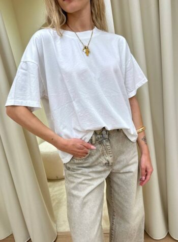 Shop Online T-shirt over scatoletta bianca HaveOne