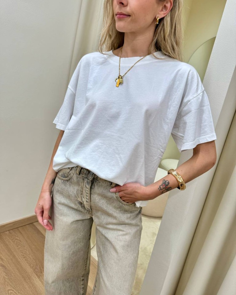 T-shirt over scatoletta bianca HaveOne Shop Online T-shirt over scatoletta bianca HaveOne