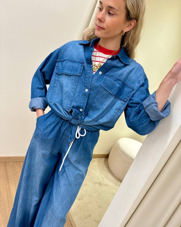 Camicia in chambray blu sfumato Vicolo Shop Online Camicia in chambray blu sfumato Vicolo