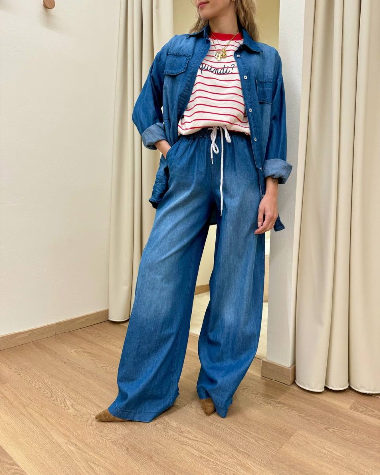 Camicia in chambray blu sfumato Vicolo Shop Online Camicia in chambray blu sfumato Vicolo