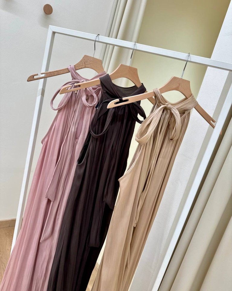 Vestito semilucido oro Souvenir Shop Online Vestito semilucido oro Souvenir