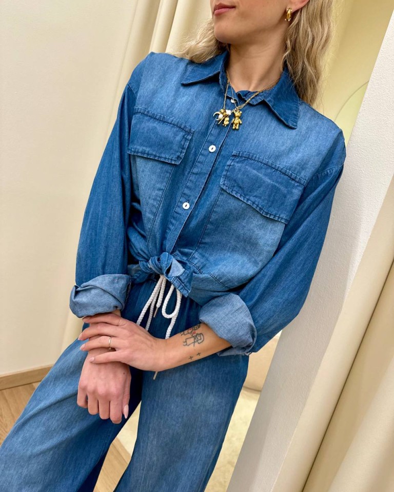 Camicia in chambray blu sfumato Vicolo Shop Online Camicia in chambray blu sfumato Vicolo