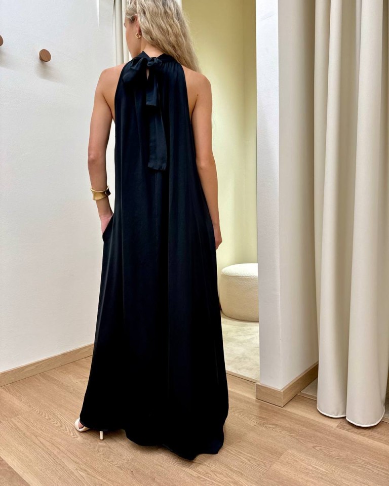 Vestito lungo fiocco sul collo nero Vicolo Shop Online Vestito lungo fiocco sul collo nero Vicolo